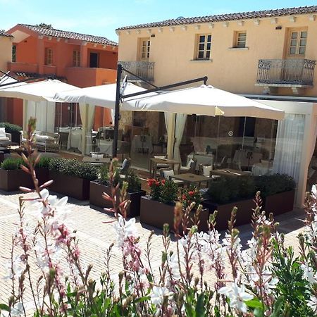 Hotel Borgo Smeraldo 아르자케나 외부 사진