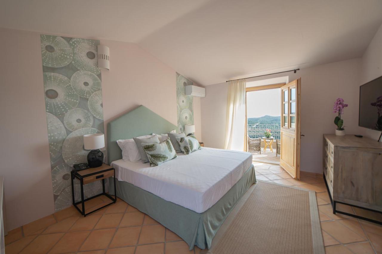 Hotel Borgo Smeraldo 아르자케나 외부 사진