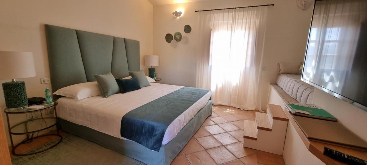 Hotel Borgo Smeraldo 아르자케나 외부 사진