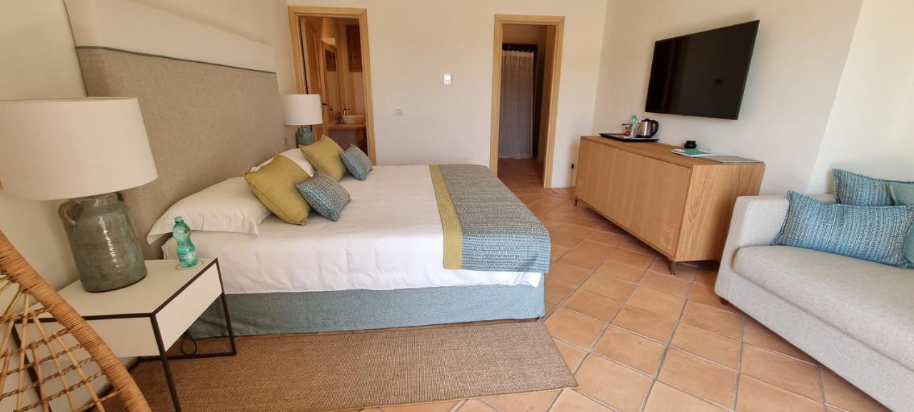 Hotel Borgo Smeraldo 아르자케나 외부 사진