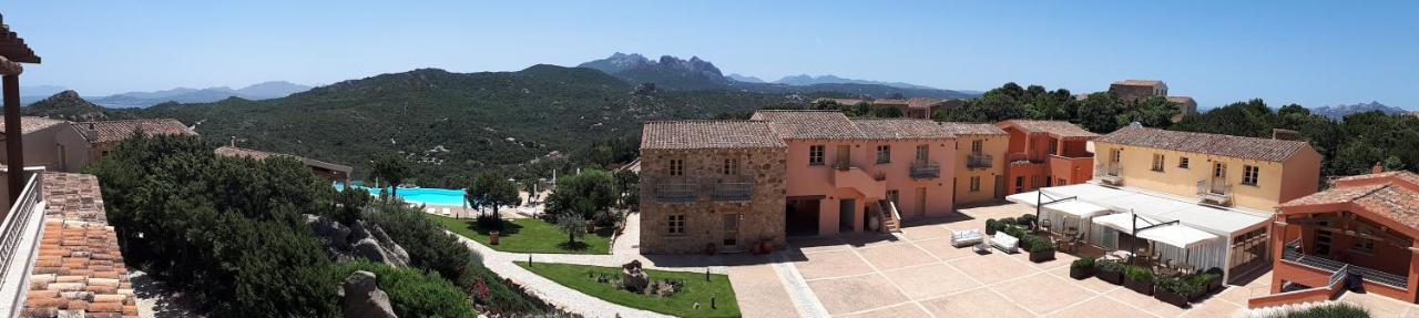Hotel Borgo Smeraldo 아르자케나 외부 사진